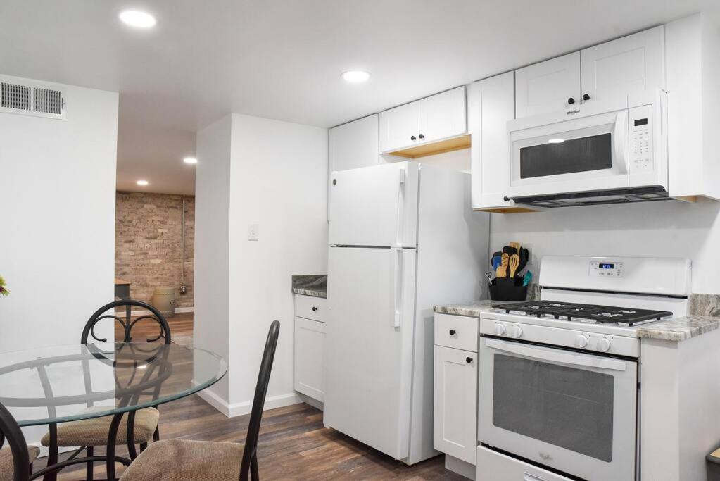 Cozy Mount Washington Home With Parking-Sleeps 4 Pittsburgh Esterno foto